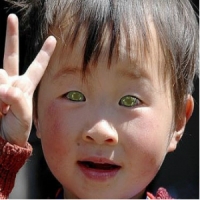 El niño chino que puede ver en la oscuridad O.O